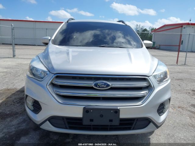 1FMCU0GD4JUC80814 Ford ESCAPE SE