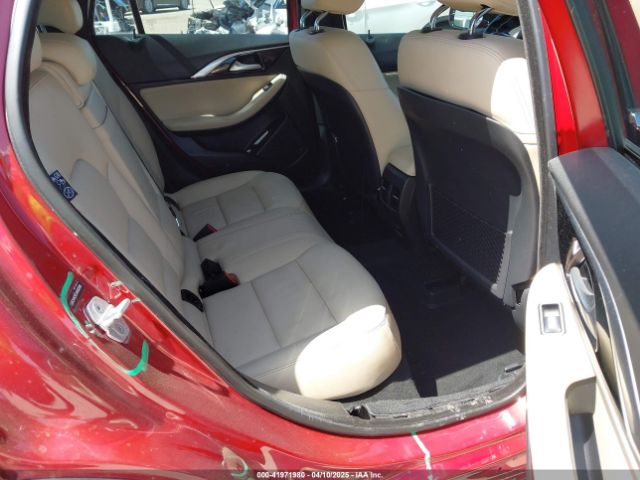 SJKCH5CR7JA052036 Infiniti Qx30 Luxury
