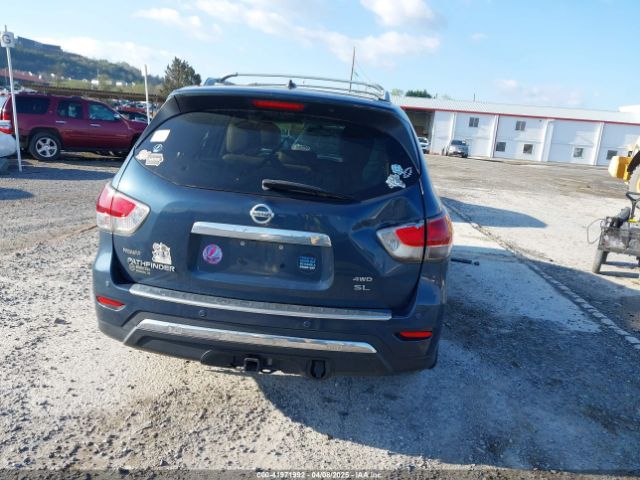 5N1AR2MM1EC656163 Nissan Pathfinder Sl