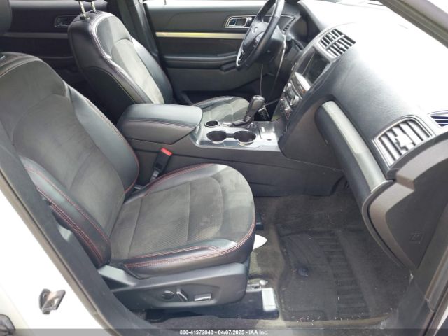 1FM5K7DHXJGC24180 Ford EXPLORER XLT