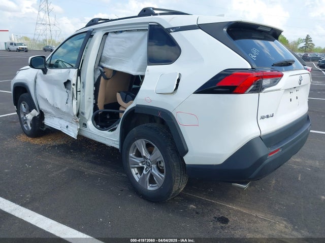 Toyota Rav4 Xle 2023 2T3W1RFV9PC215012 Image 3