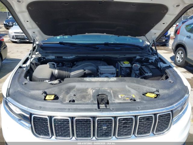 2022 JEEP WAGONEER 1C4SJVBT3NS168186 Photo 9