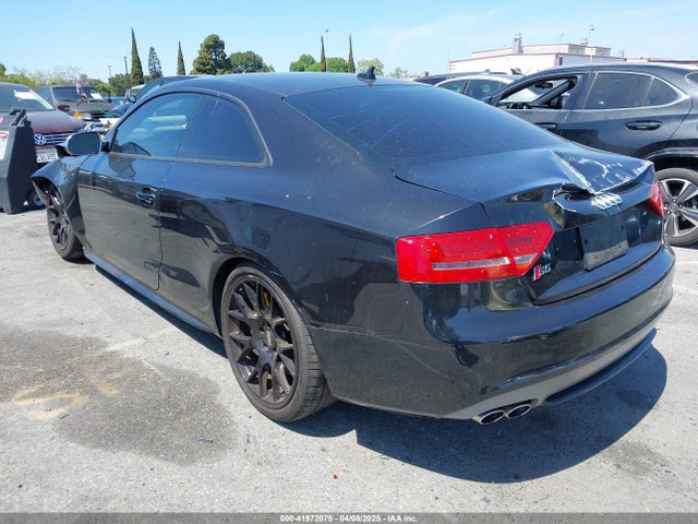 2012 AUDI S5 WAUVVAFR7CA035682 Photo 2