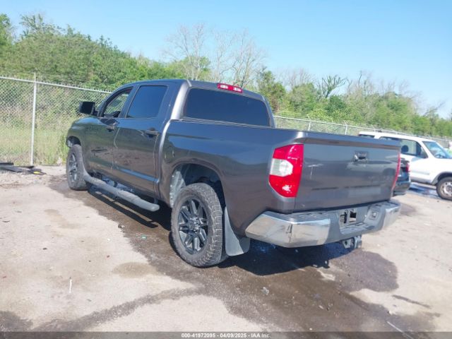 5TFEW5F18HX227330 Toyota Tundra Sr5 5.7l V8