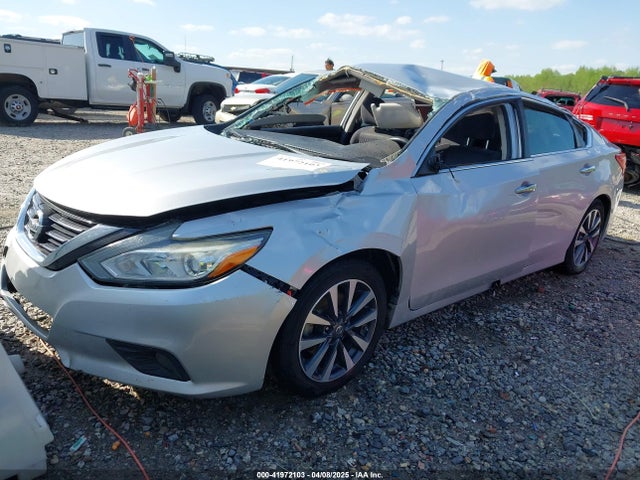 1N4AL3AP2HC208017 Nissan Altima 2.5 Sv