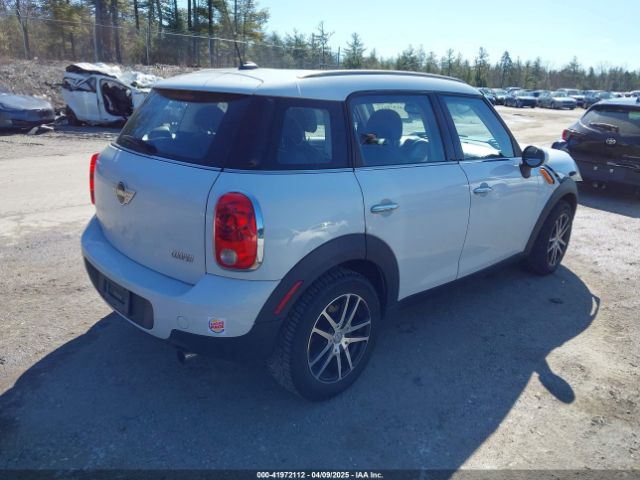 2011 MINI COOPER COUNTRYMAN WMWZB3C51BWM00317 Photo 3