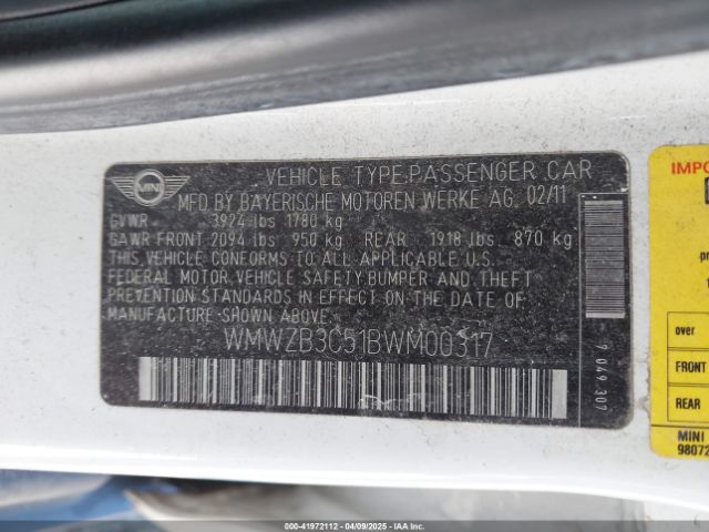 2011 MINI COOPER COUNTRYMAN WMWZB3C51BWM00317 Photo 8