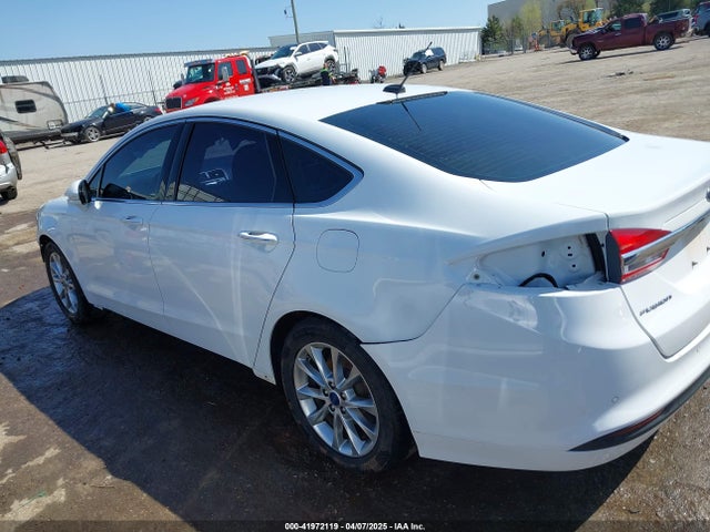 3FA6P0HD2HR326851 Ford FUSION SE