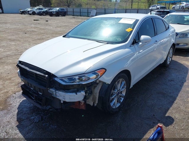 3FA6P0HD2HR326851 Ford FUSION SE