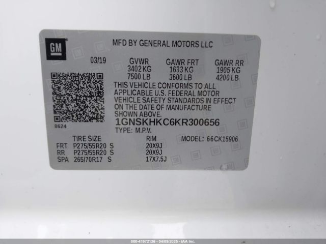 1GNSKHKC6KR300656 Chevrolet Suburban Lt