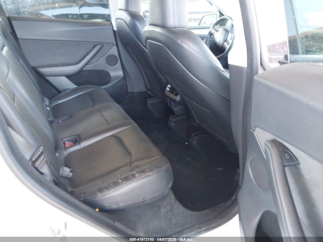 2023 TESLA MODEL Y 7SAYGDEE5PA085472 Photo 7