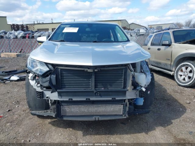 3GNAXKEV2KS571945 Chevrolet EQUINOX LT