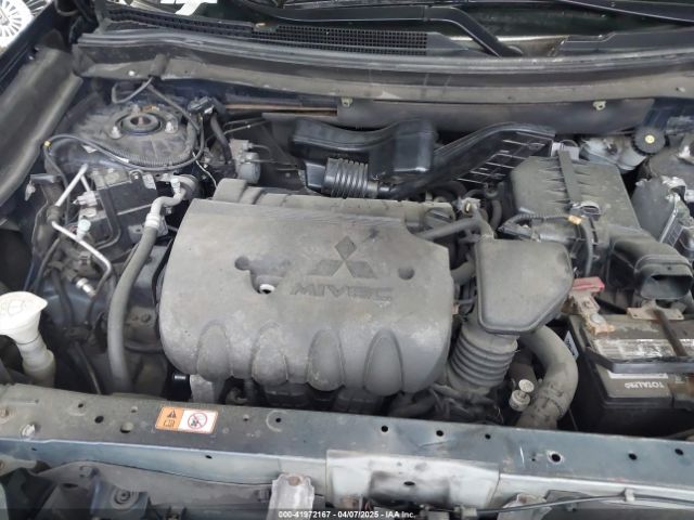 JA4AZ3A32GZ016768 Mitsubishi Outlander Se