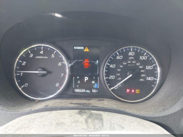 JA4AZ3A32GZ016768 Mitsubishi Outlander Se