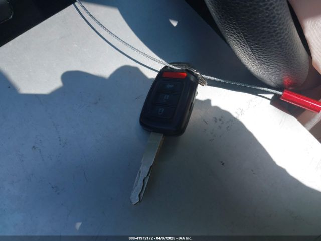 1HGCR2F33HA065142 Honda ACCORD LX