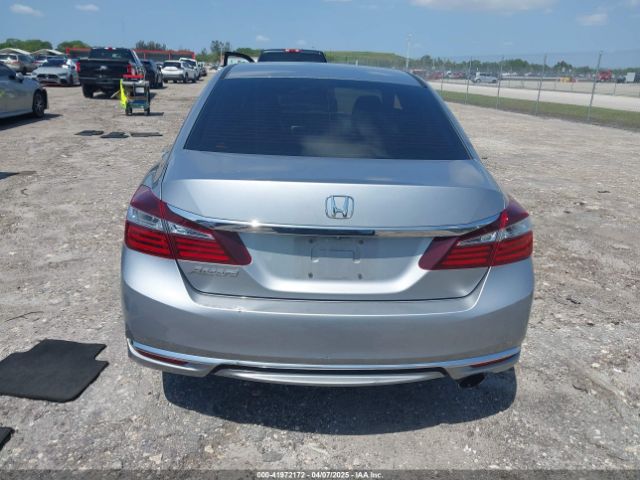 1HGCR2F33HA065142 Honda ACCORD LX