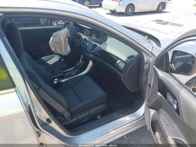 1HGCR2F33HA065142 Honda ACCORD LX