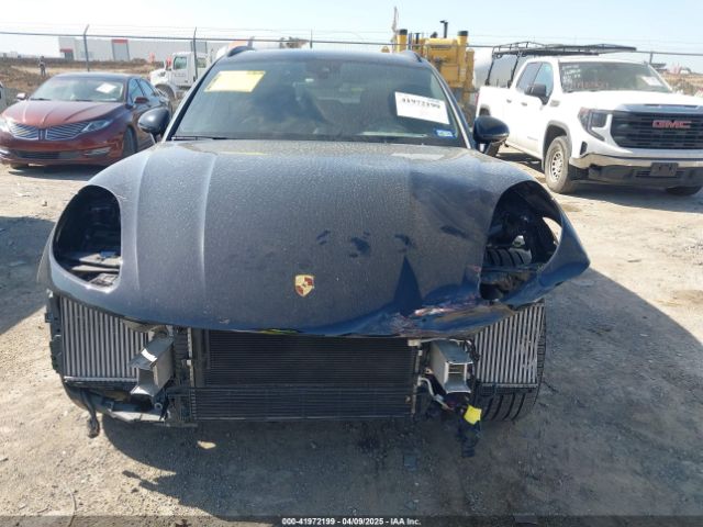 WP1AG2A52NLB23793 Porsche MACAN S