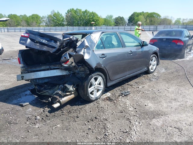 4T1BF1FK7EU736404 Toyota CAMRY SE
