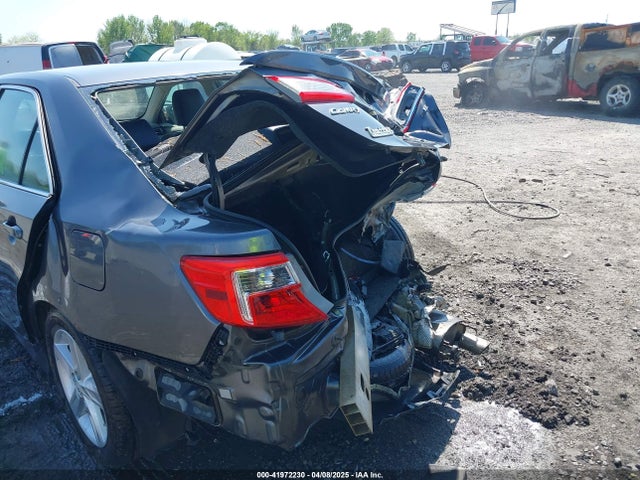 4T1BF1FK7EU736404 Toyota CAMRY SE