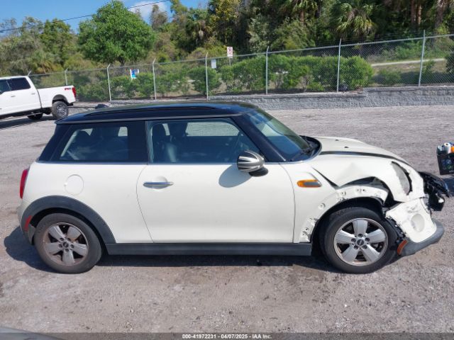 WMWXP5C58J3D01971 Mini Hardtop