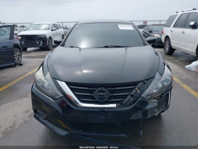 1N4AL3AP4HC215163 Nissan Altima 2.5 Sr
