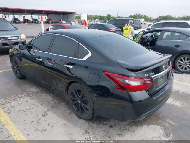 1N4AL3AP4HC215163 Nissan Altima 2.5 Sr