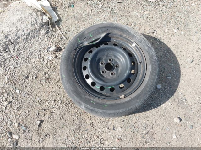 5YFEPMAE4MP254678 Toyota COROLLA LE