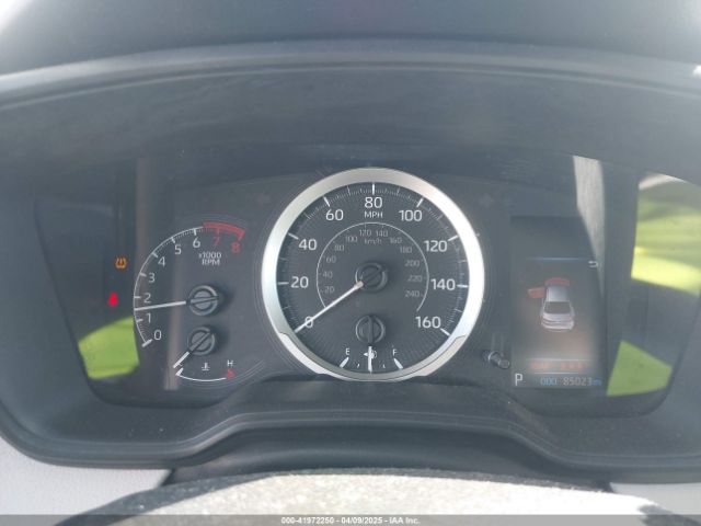 5YFEPMAE4MP254678 Toyota COROLLA LE