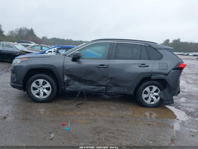 2T3F1RFV0LW092788 Toyota RAV4 LE