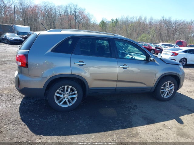 5XYKT4A60FG606279 KIA SORENTO LX