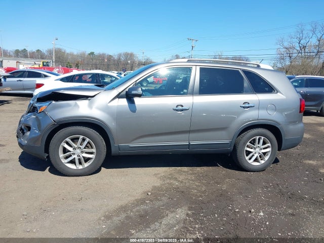 5XYKT4A60FG606279 KIA SORENTO LX