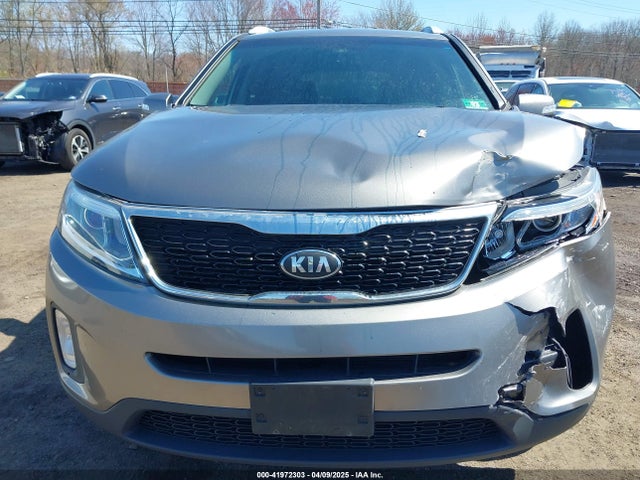 5XYKT4A60FG606279 KIA SORENTO LX