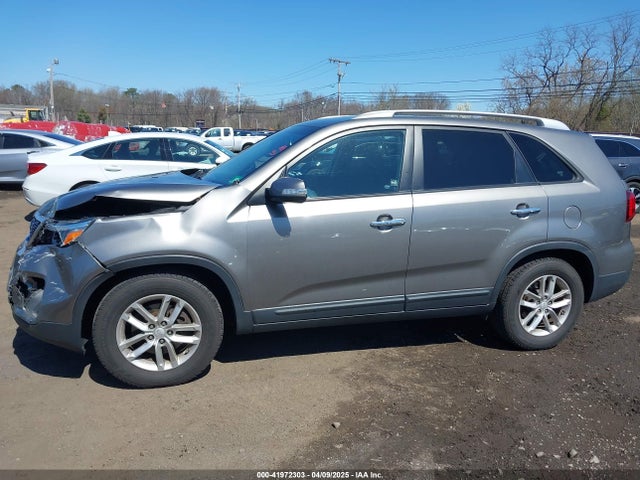 5XYKT4A60FG606279 KIA SORENTO LX
