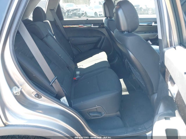 5XYKT4A60FG606279 KIA SORENTO LX