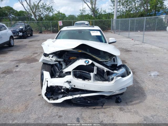 WBA8E1G3XHNU15820 BMW 320i