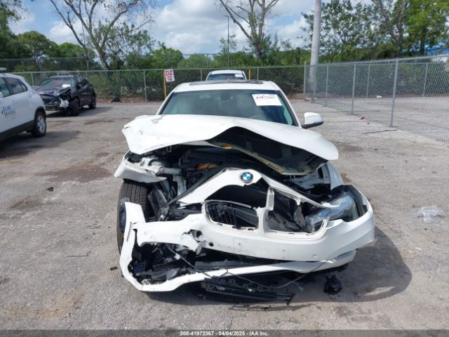 WBA8E1G3XHNU15820 BMW 320i