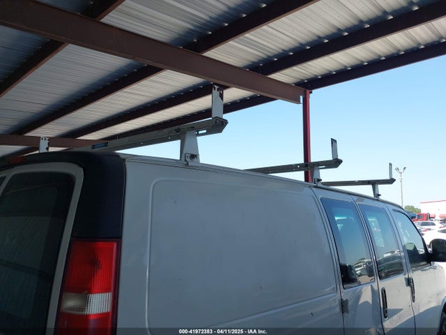 1GCWGAFFXH1101706 Chevrolet Express 2500 Work Van