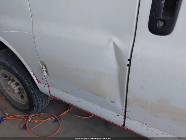 1GCWGAFFXH1101706 Chevrolet Express 2500 Work Van