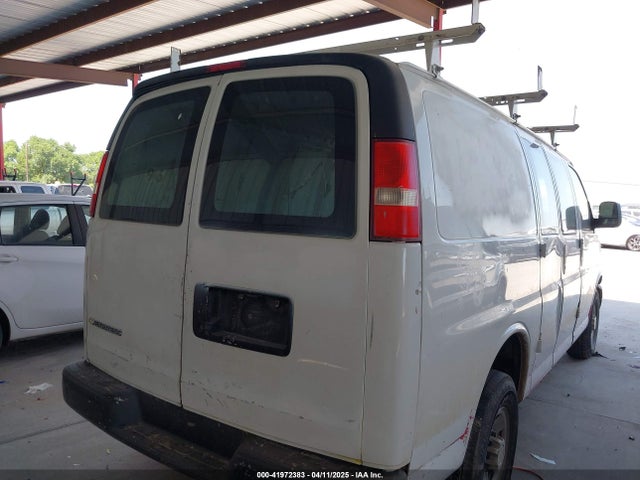 1GCWGAFFXH1101706 Chevrolet Express 2500 Work Van