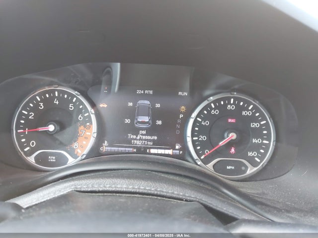 ZACCJABB4HPF41542 Jeep Renegade Altitude Fwd