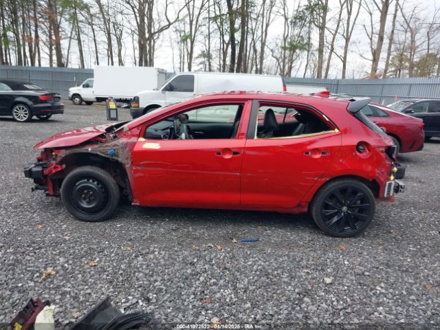 JTND4MBE0M3108964 Toyota COROLLA SE
