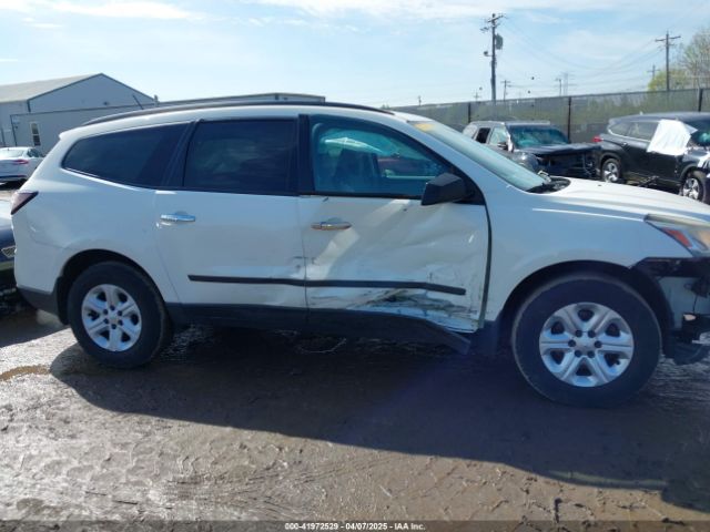 1GNKRFKD4EJ297722 Chevrolet Traverse Ls