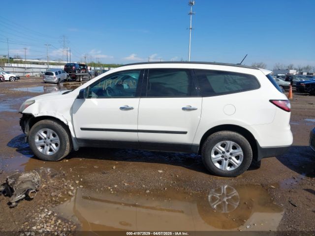 1GNKRFKD4EJ297722 Chevrolet Traverse Ls