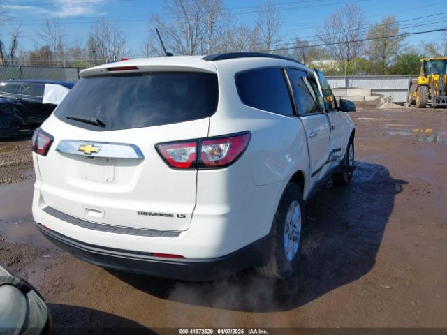 1GNKRFKD4EJ297722 Chevrolet Traverse Ls