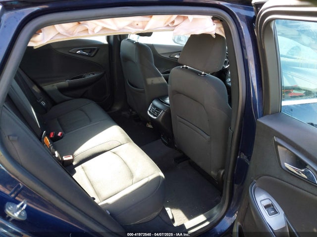 1G1ZE5ST9HF148436 Chevrolet MALIBU 1LT