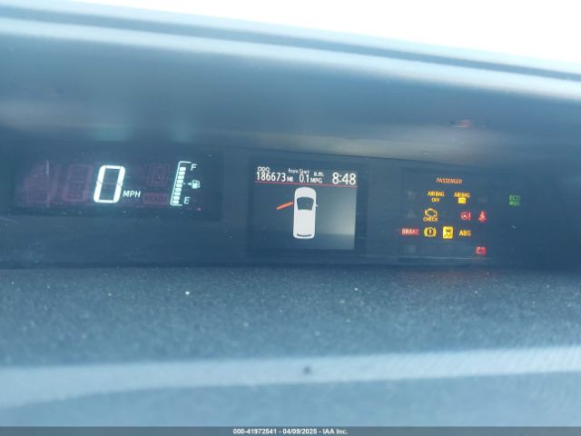 JTDKDTB32E1564580 Toyota Prius C Three