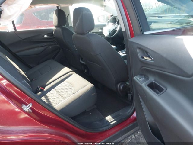 2GNAXJEV8J6113883 Chevrolet EQUINOX LT