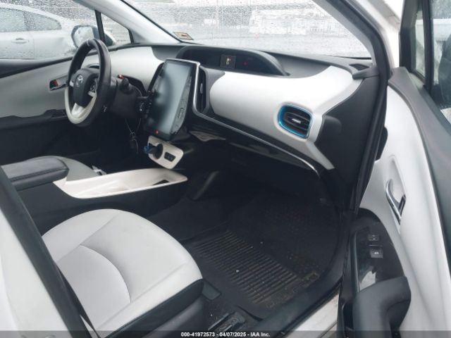 JTDKARFP5H3004876 Toyota Prius Prime Advanced