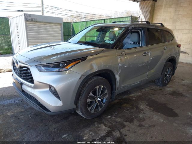 5TDKBRCH7SS658102 Toyota Highlander Hybrid Xle